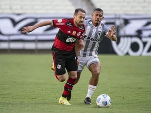 Governo do Ceará libera público nos estádios, e Flamengo enfrentará o Fortaleza com torcida no Castelão