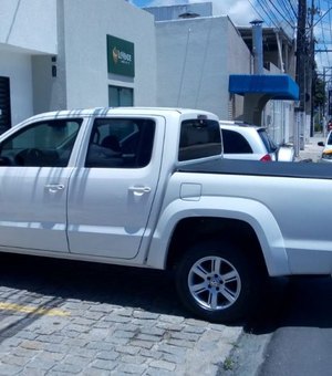 Motoristas são autuados durante fiscalização de trânsito em Maceió