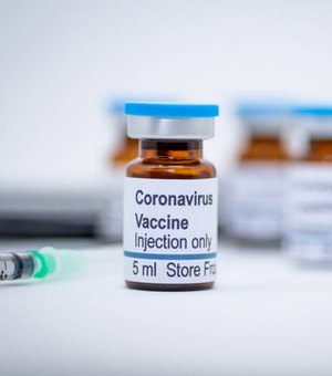 Covid-19: Rússia finaliza testes e planeja distribuir vacina em agosto