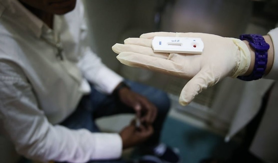 Incidência de sífilis e HIV é até 13 vezes maior em usuários de crack