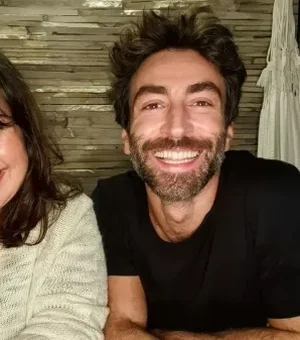 Mariana Xavier e Rodrigo Pandolfo posam juntos: 'Irmãos pra sempre'
