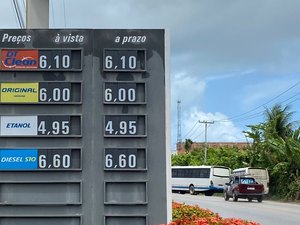 Litro da gasolina comum chega custar R$ 6,00 em Maragogi