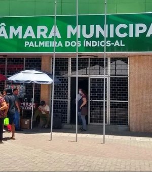 Câmara de Palmeira dos Índios debate reajuste de 80% para os vereadores do município