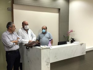 Hospital Regional de Arapiraca recebe novos residentes médicos