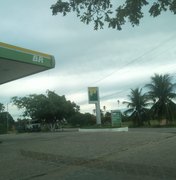 Preço do litro da gasolina comum custa R$ 7,19 em Porto de Pedras