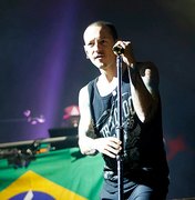 Morre Chester Bennington, líder do Linkin Park; suspeita é de suicídio