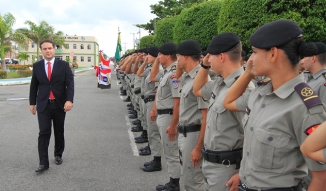 Estado realiza o maior número de promoções de oficiais da PM da história