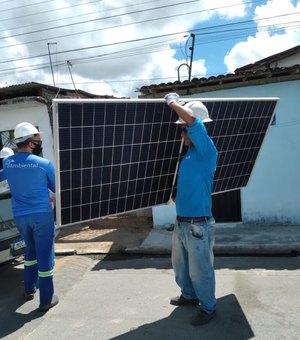 Projeto-piloto leva energia solar para moradores do Pilar