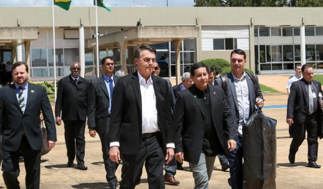 Durante visita, Bolsonaro promete fortalecer parceria com Israel