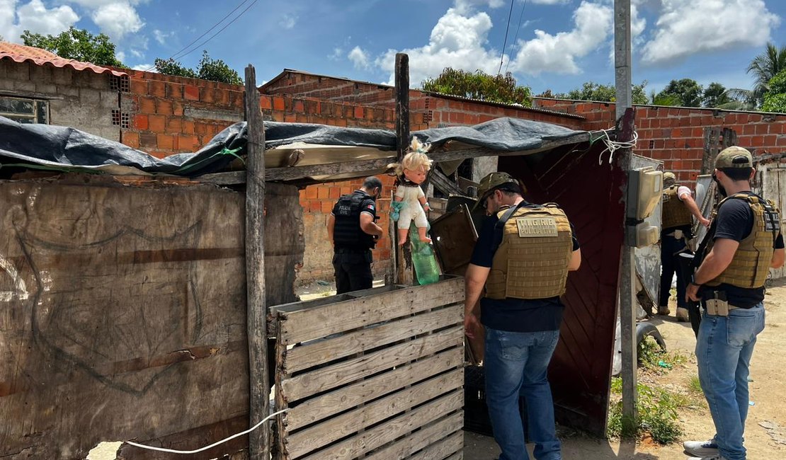 Polícia Civil remove barricadas na favela da Portelinha e esclarece crimes na região
