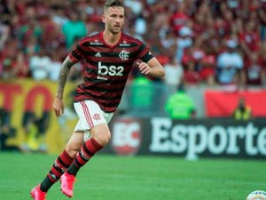 Flamengo recebe proposta do Al-Nassr, da Arábia Saudita, pelo zagueiro Léo Pereira
