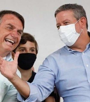 Arthur Lira blinda atos de Bolsonaro ao barrar mais de 50 projetos na Câmara