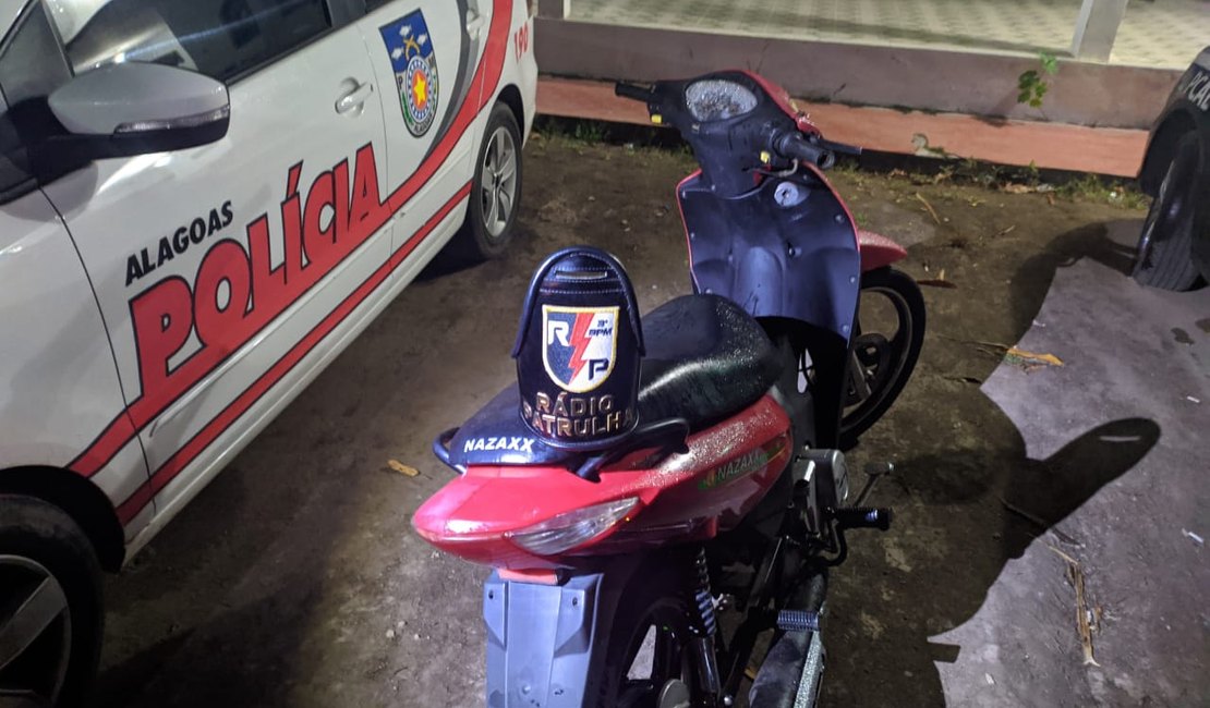 Polícia recupera motocicleta roubada nas proximidades do 'Cabaré Velho' em Arapiraca