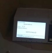 Justiça decreta prisão de eleitor que agrediu mesária ao achar que urna eletrônica estava fraudada