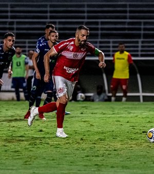 CRB encara o Vila Nova com a expectativa de retorno de 2 jogadores