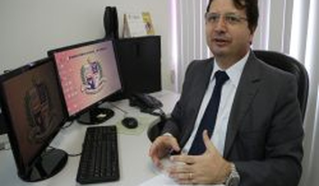 Promotor de Justiça Coaracy Fonseca é afastado do cargo