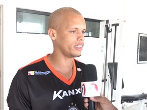 Cleidson Pink exalta trabalho alvinegro e defende seriedade e comprometimento