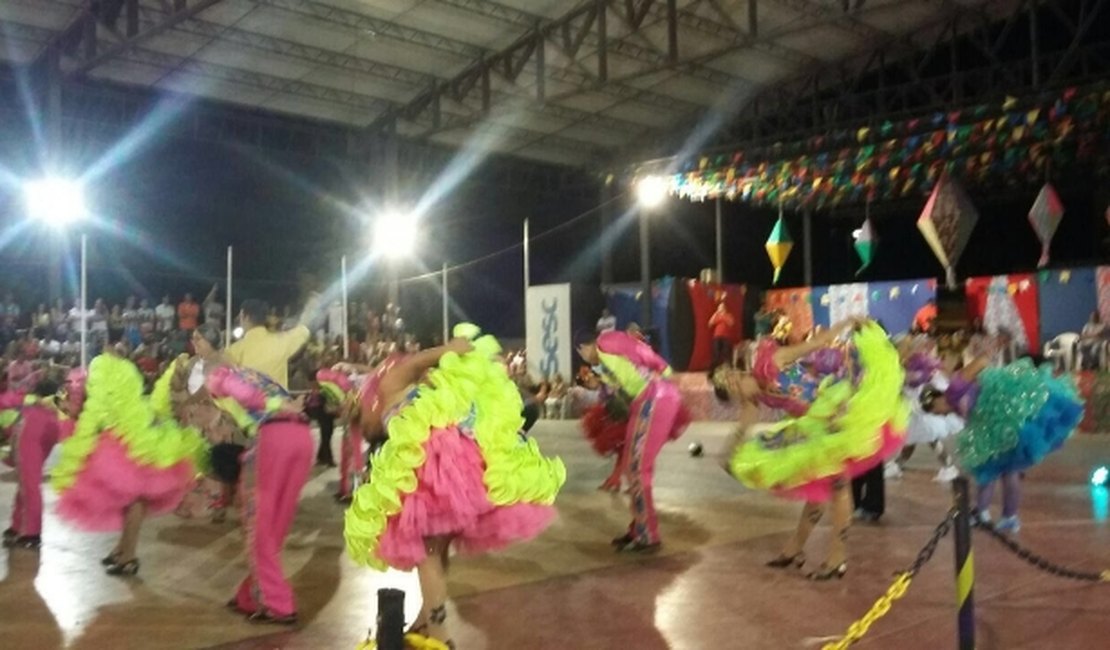 Quadrilha Junina Gonzagão é destaque na 1ª Mostra de Quadrilhas do Sesc Arapiraca