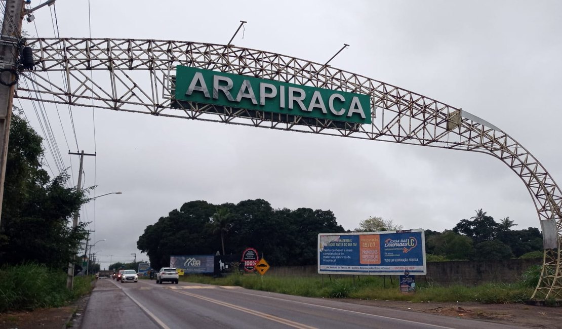 [Vídeo]Trecho da AL-110, em Arapiraca será interditado para retirada de Pórtico