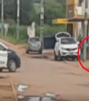 Cadeirante atira contra PM, sofre infarto e morre na rua com R$ 34 mil