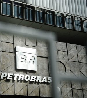 Petrobras vai reduzir preço do GLP industrial e comercial a partir de amanhã