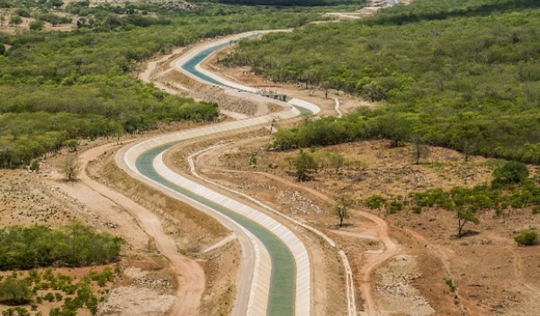 Governo de Alagoas estimulará pequenas lavouras irrigadas no Canal do Sertão  