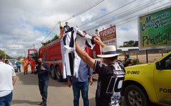 Cortejo fúnebre do prefeito Rogério Teófilo pelas ruas de Arapiraca