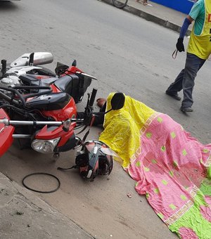 Garupa de moto morre em acidente no Village Campestre, em Maceió