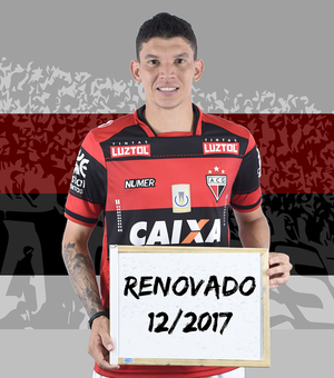 Atacante Júnior Viçosa deixa Atlético de Goiás menos de um mês após renovação
