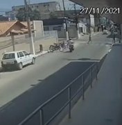 [Vídeo] Homem furta motocicleta e câmera de segurança registra tudo em Arapiraca