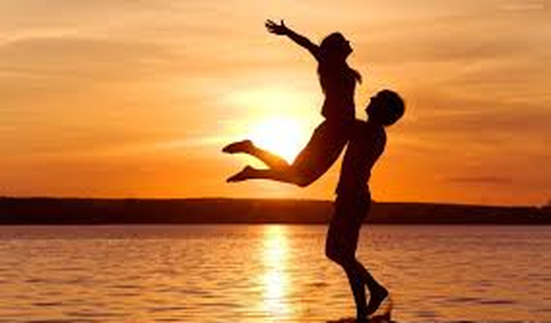 10 maneiras fáceis de deixar uma mulher feliz