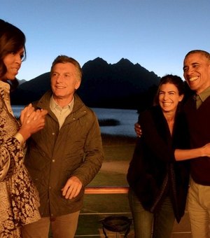 Famílias Obama e Macri se despedem entre risos e abraços na Patagônia