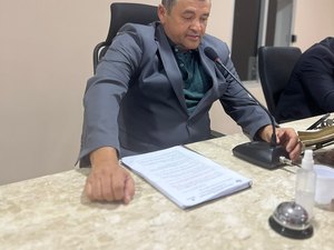 Presidente da Câmara de Porto Calvo desiste de candidatura majoritária
