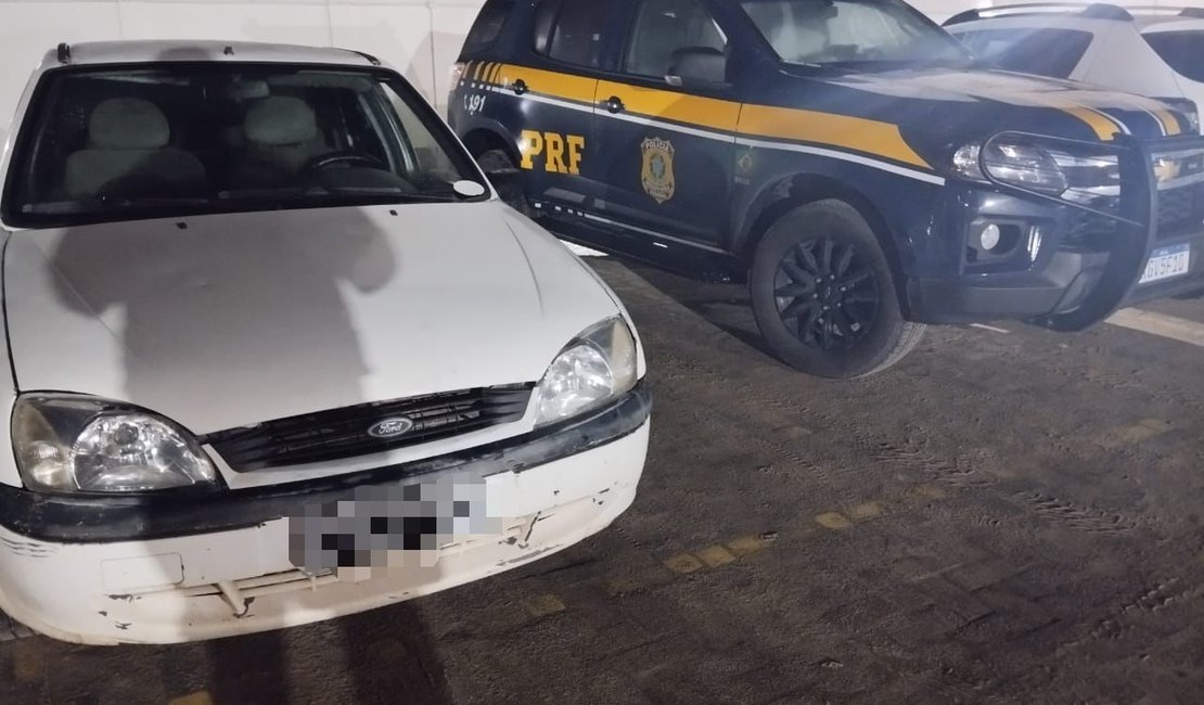 Veículo com queixa de roubo/furto em Rio Largo/AL é encontrado pela PRF