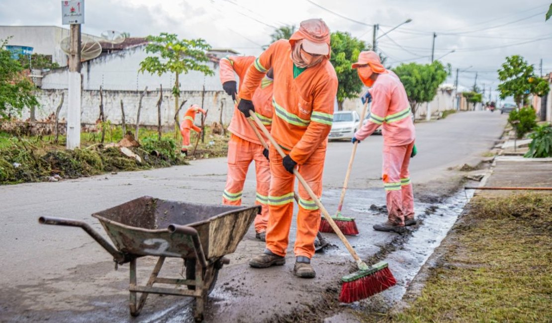Mutirões de limpeza ganham Arapiraca e levam qualidade de vida à população