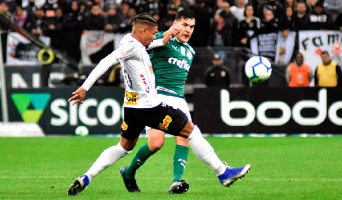Em duelo equilibrado, Corinthians e Palmeiras empatam em Itaquera