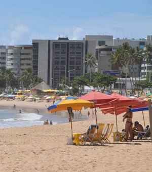 Quatorze trechos de praias estão impróprios para banho em Alagoas; confira