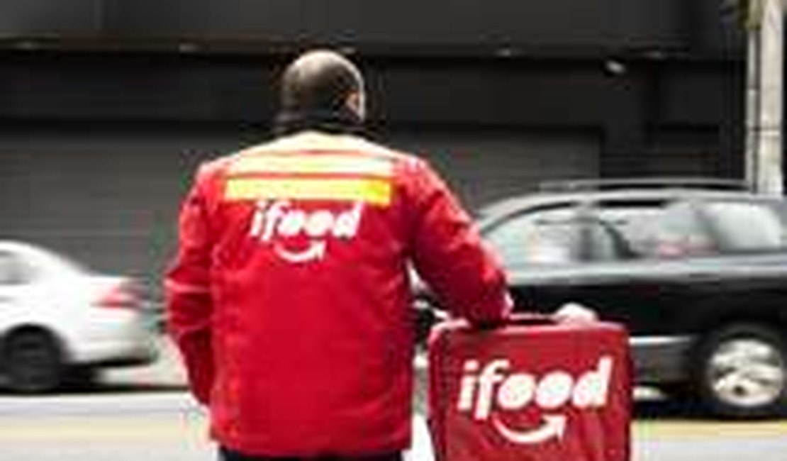 Seguro de acidente pessoal para entregadores parceiros do iFood passa a cobrir “retorno para casa”
