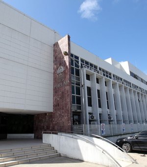 Acusados de duplo homicídio na Ponta Verde vão a júri nesta segunda (8)