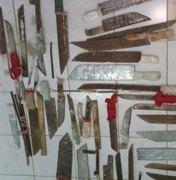 Bope encontra armas, drogas e celulares durante varredura no Baldomero Cavalcanti