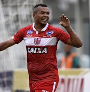 De volta: atacante Zé Carlos é contratado e vai defender o CRB na temporada de 2019