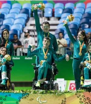 Atletismo brasileiro bate recorde de medalhas com 22 pódios nas paralimpíadas