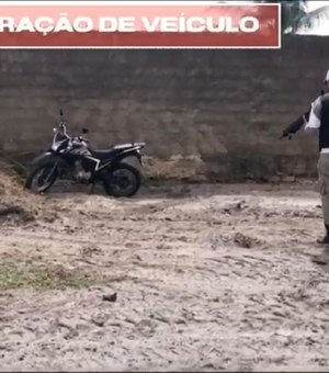 [Vídeo] BPRv recupera motocicleta roubada no Litoral Sul