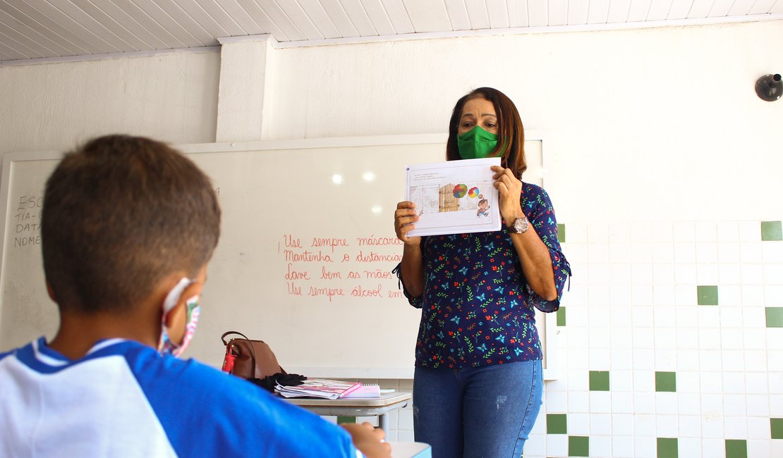Semed divulga calendário escolar para o ano de 2022 em Maceió