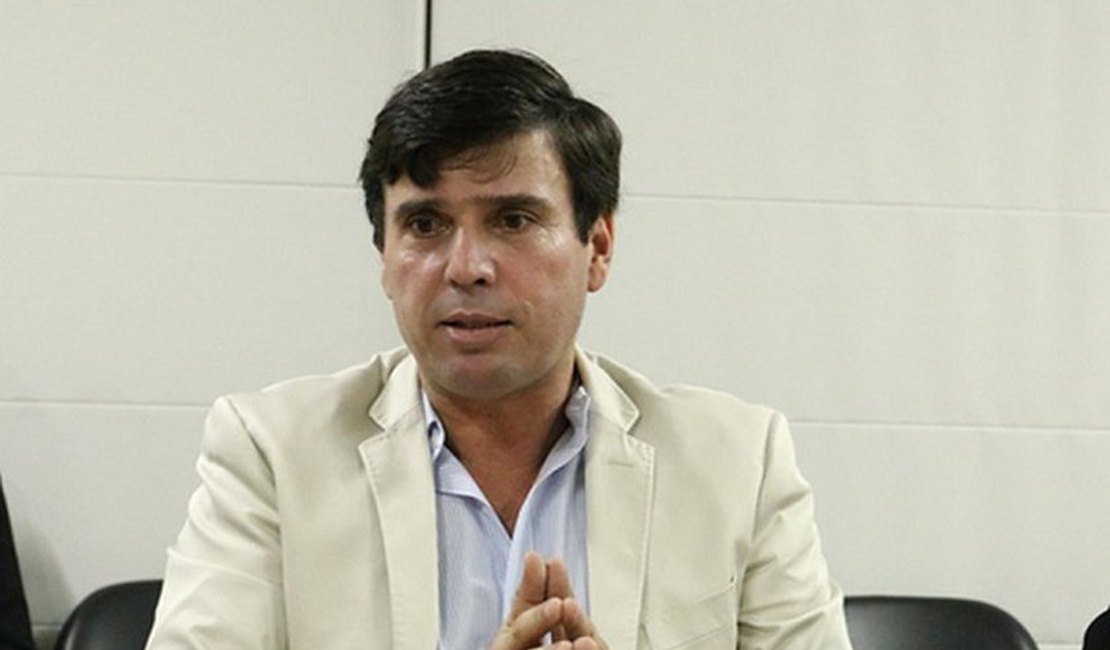 Desistência de Március Beltrão pode complicar chapa de federais da UB