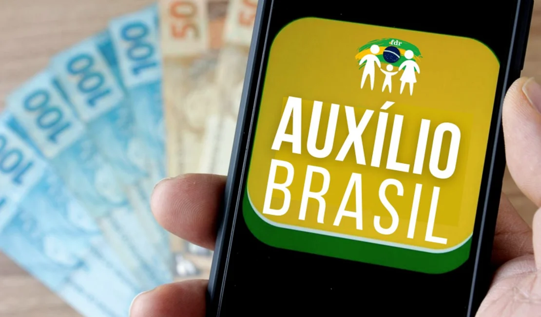 Senado aprova valor mínimo permanente de R$ 400 para benefício do Auxílio Brasil