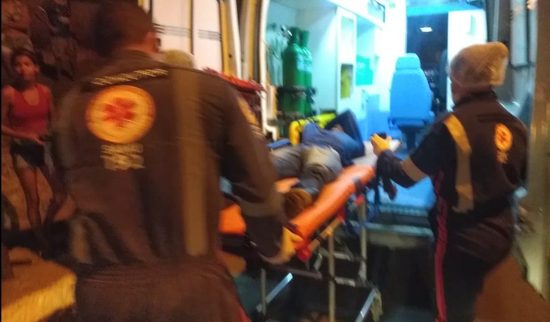 Brincadeira entre amigos deixa homem gravemente ferido em Arapiraca