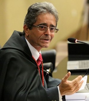 Justiça mantém ação de improbidade contra prefeito de Feliz Deserto