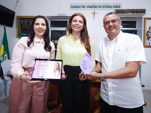 Juíza Larrissa Lins é homenageada pela Câmara de Vereadores de Campo Alegre