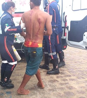 Homem é esfaqueado nas costas durante confusão em Arapiraca